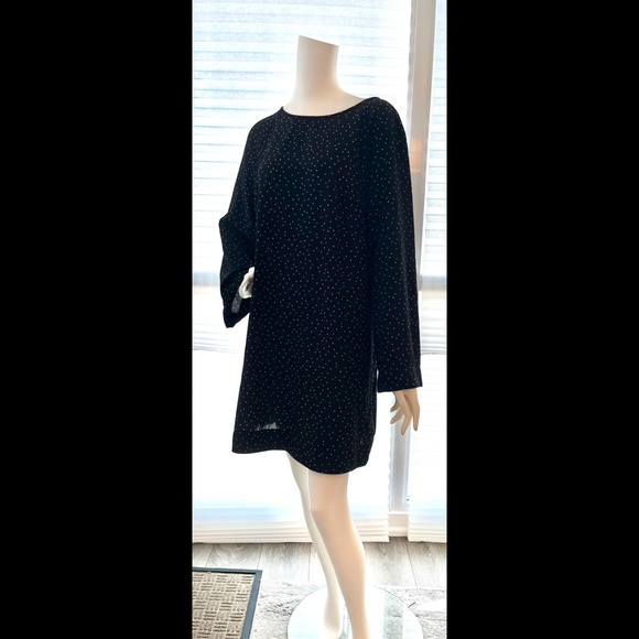 Polka dot dress - Picture 10 of 13